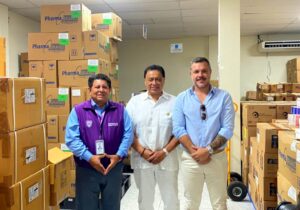Gobierno del Presidente Daniel Noboa distribuyó 2.4 millones de medicamentos en Santa Elena para fortalecer la atención en 36 unidades de salud