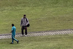 Neymar Jr. no entrenó con la Selección y fue a clínica para exámenes complementarios