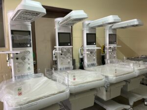 Gobierno Nacional y el MSP entregan de 16 cunas de calor radiante para promover la atención neonatal en Imbabura