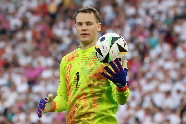 Manuel Neuer arquero experimentado regresa al combinado alemán, mientras Senegal ya entregó lista oficial al Mundial 2026
