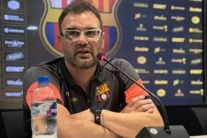 Técnico Canario Pablo Trobbiani dio detalles en Rueda de Prensa sobre el trabajo con Barcelona