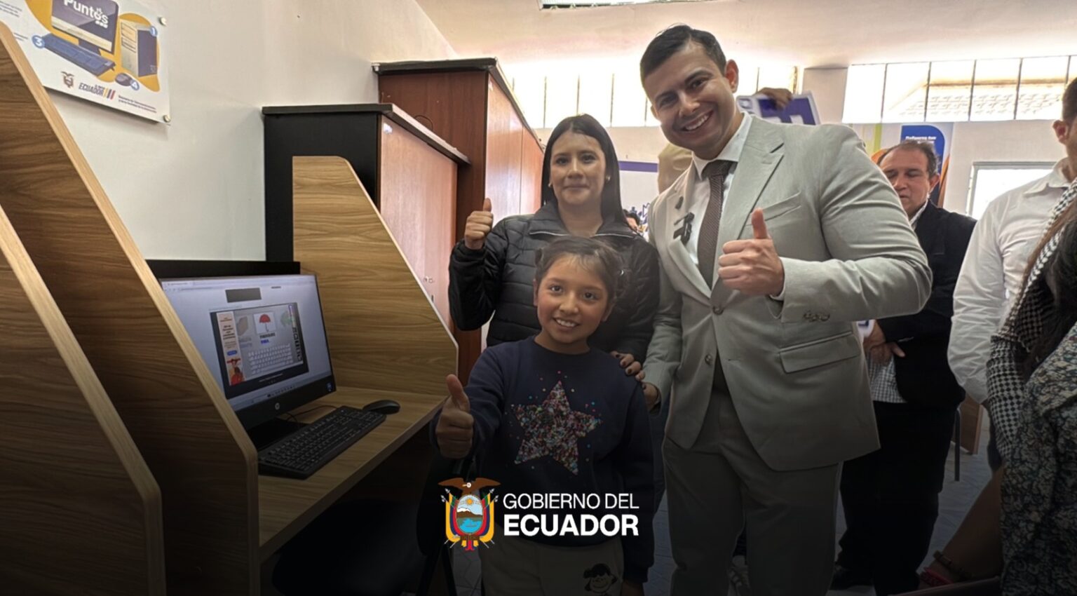 Gobierno Nacional amplía la red de Puntos Digitales Gratuitos en la provincia de Loja