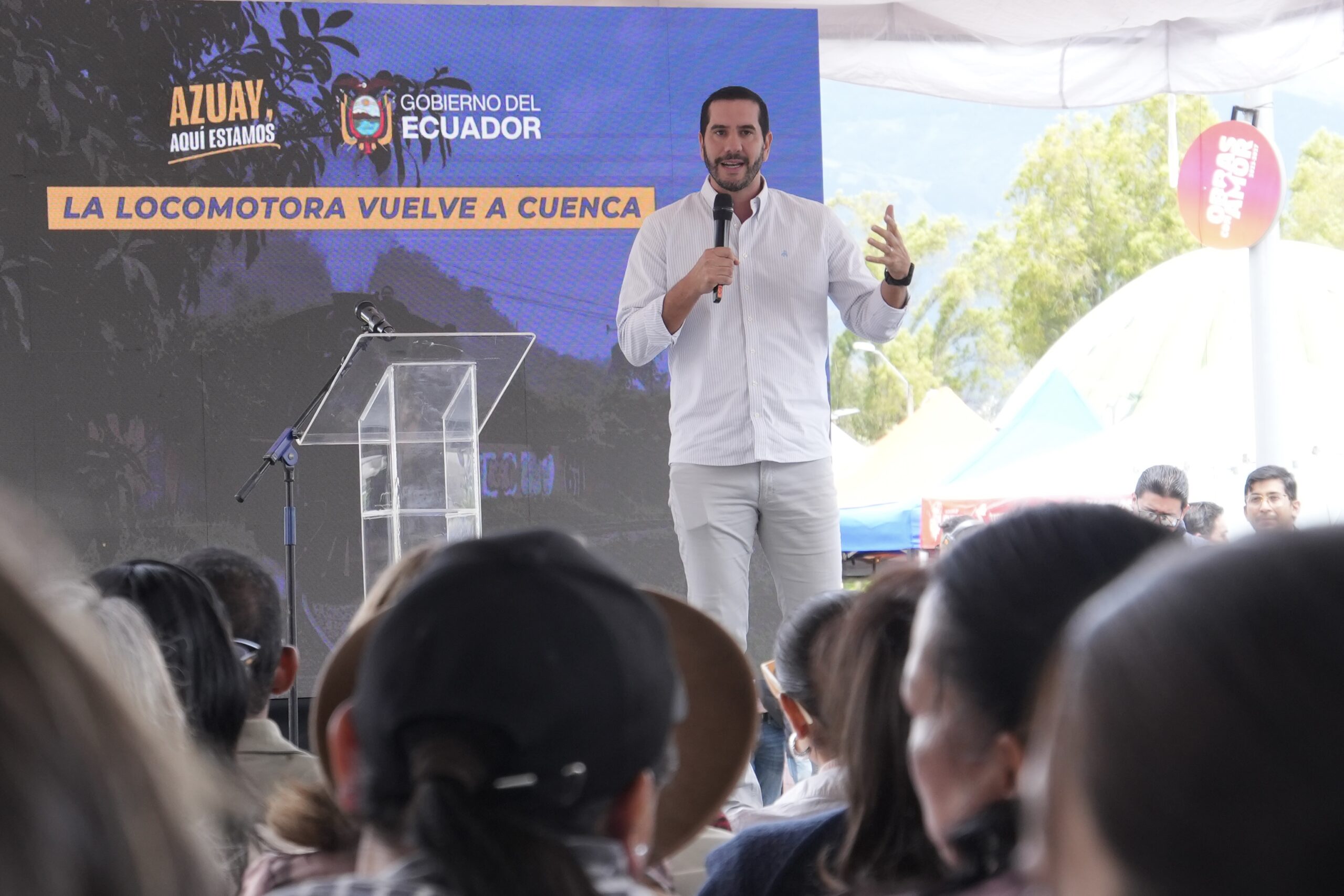 Gobierno Nacional entrega la histórica Locomotora N° 14 a la ciudad de Cuenca