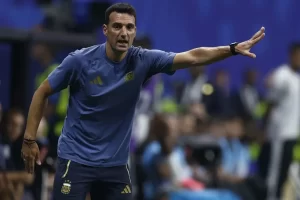 Hay ganas de estar acá pero hay un montón de aspectos que hay que hablar con el presidente, Lionel Scaloni