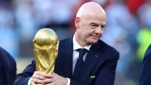 Preguntaré al Consejo si desea encargar una revisión externa independiente del marco de gobernanza actual de la FIFA, Gianni Infantino