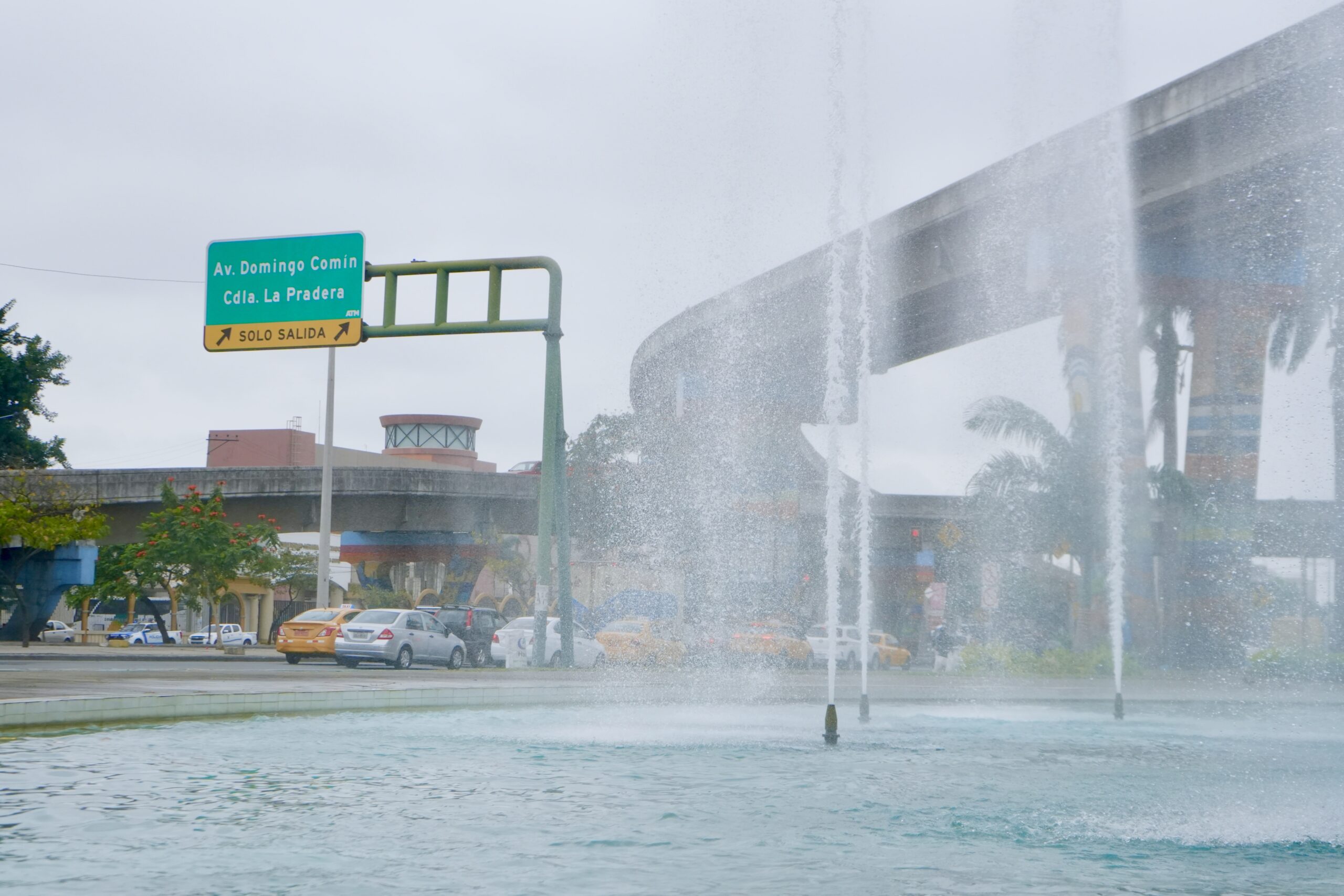 Las fuentes de Guayaquil vuelven a activarse para embellecer la ciudad y atraer visitantes