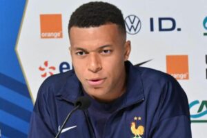 Kylian Mbappé no entrenó normalmente con la Selección de Francia