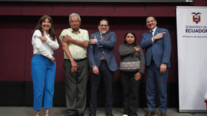 Gobierno del Presidente Daniel Noboa destina USD 9,3 millones a vacunas contra la influenza y adelanta su aplicación como medida preventiva ante el fenómeno de El Niño