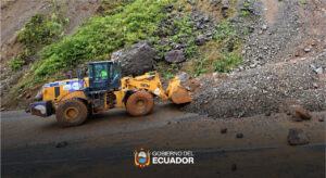 Gobierno de Daniel Noboa refuerza maquinaria e infraestructura para responder a emergencias viales, con una inversión de USD 40 millones