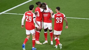Arsenal mantiene su buena racha en Liga de Campeones derrotando al Lille